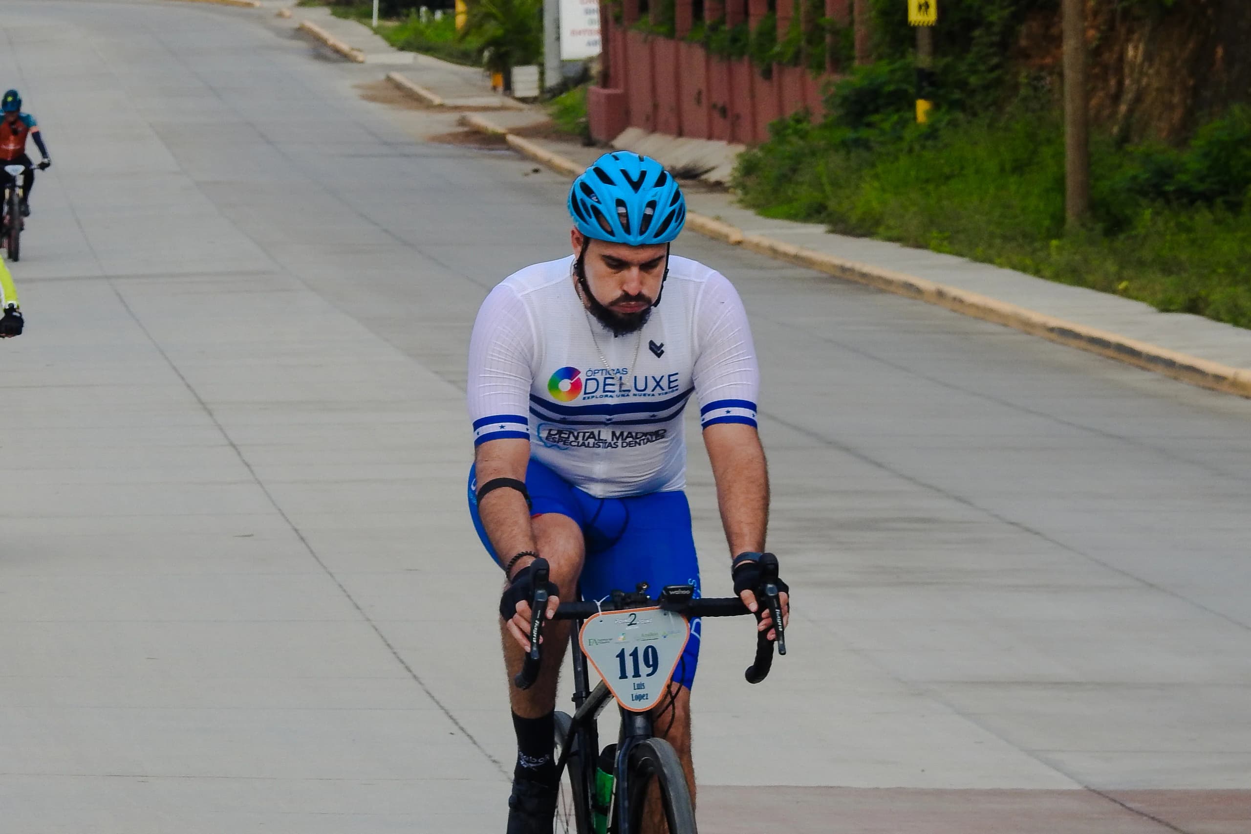 Roatán Point 2 Point — ciclismo roatan id 63. Fotografía Adonis Maradiaga.