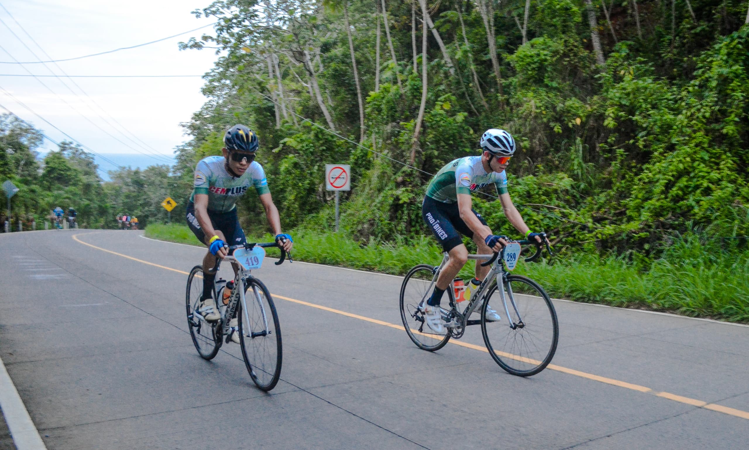 Roatán Point 2 Point — ciclismo roatan id 78. Fotografía Adonis Maradiaga.