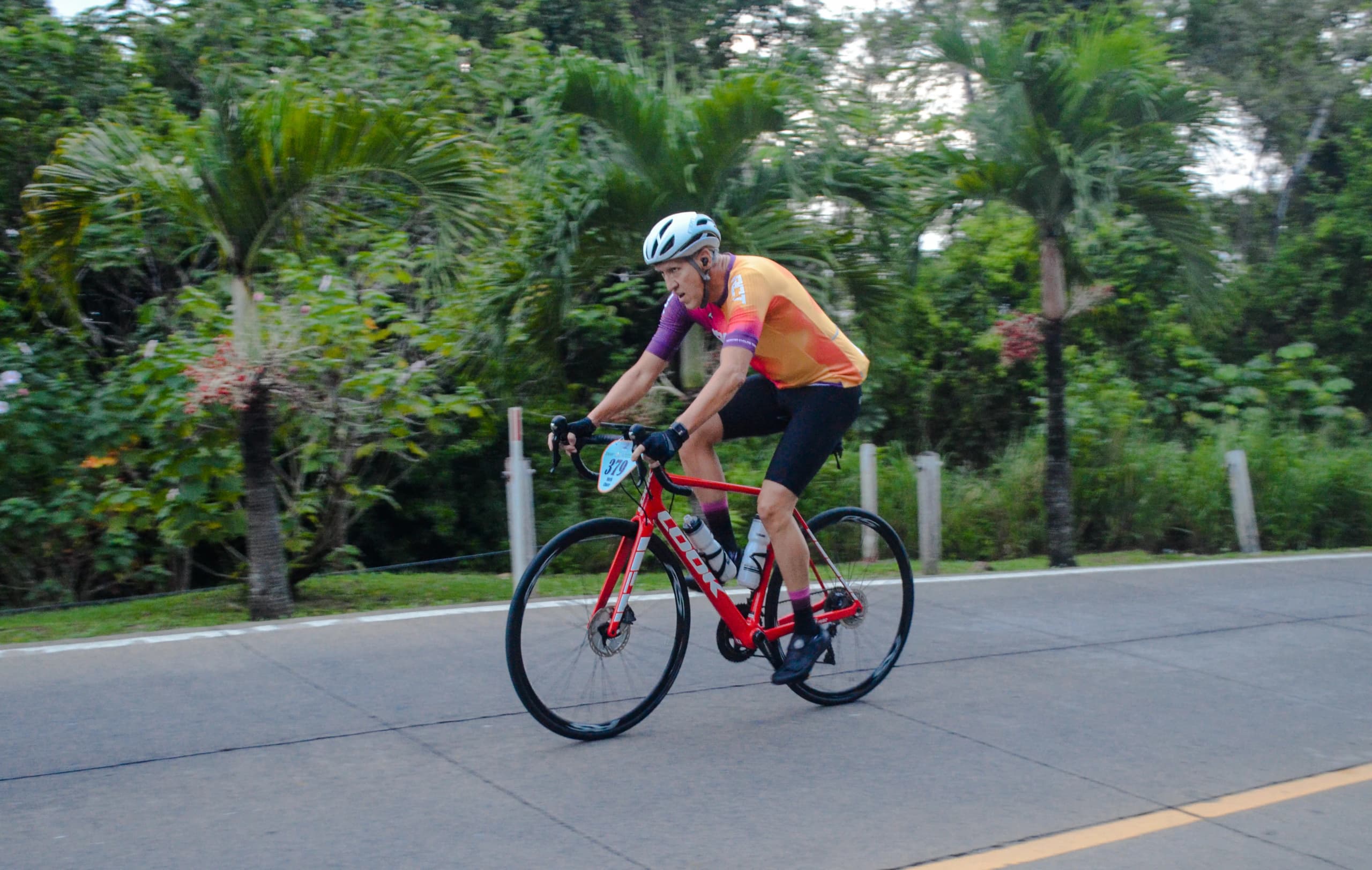 Roatán Point 2 Point — ciclismo roatan id 83. Fotografía Adonis Maradiaga.