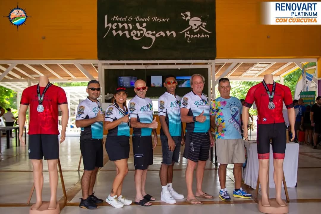 Roatán Point 2 Point — grupo ada vacation resort henry morgan maniquies.