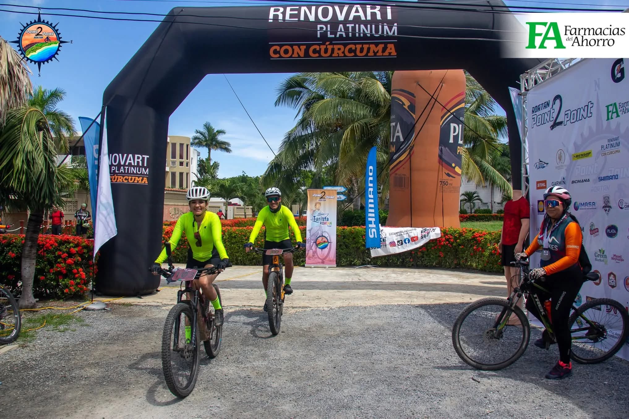 Roatán Point 2 Point — mtb arco renovart platinum ciclistas muro shimano.